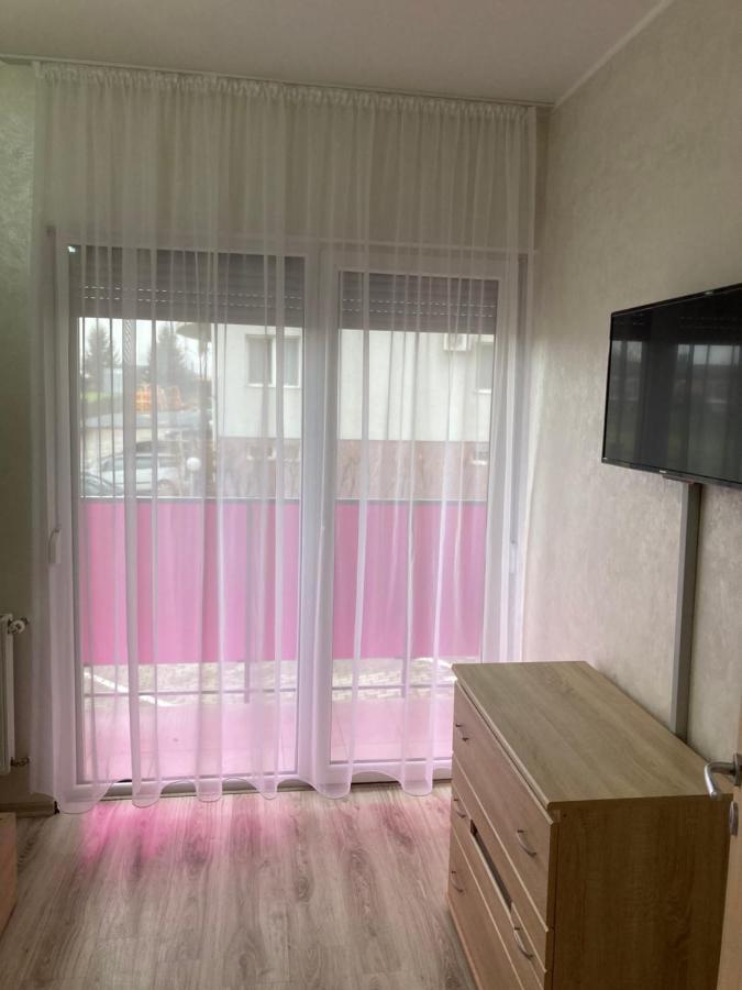 Bhoeme Apartament Oradea Exterior foto